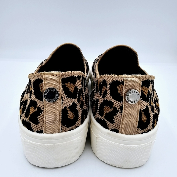 Steve Madden Mailer Knit Leopard Print Slip On Platform Shoes - Picture 4 of 10